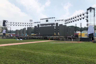 Giàn Layer Truss Sự Kiện là gì? Vì sao không thể thiếu trong sự kiện ngoài trời của bạn chuyên nghiệp?